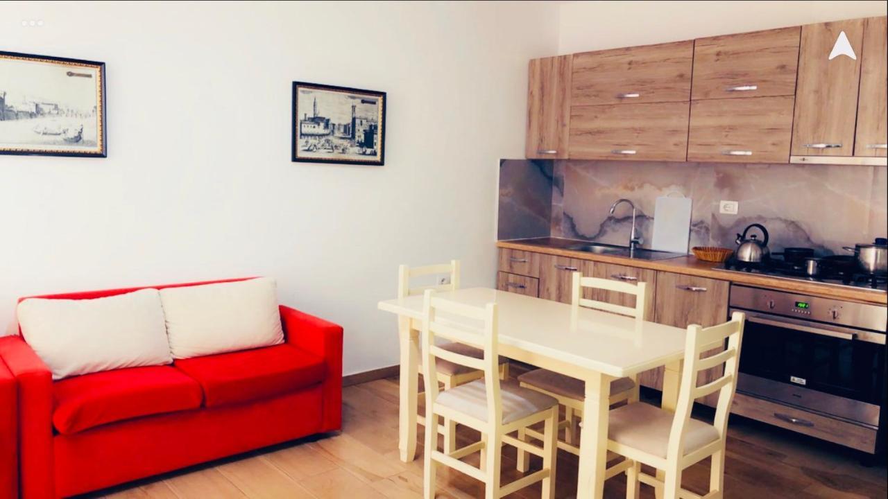 Apartments On The Beach Sarande Exterior photo
